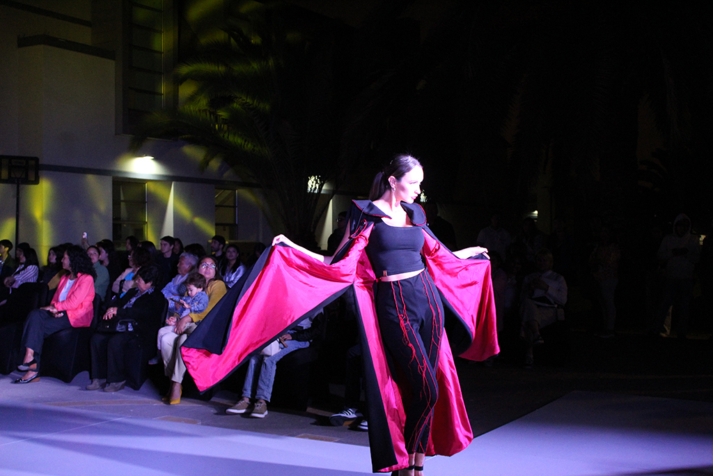 diseño de escenario de pasarela de desfile de moda